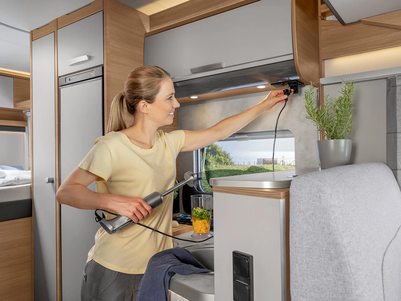 Rentandtravel Fahrzeuge Fahrzeugausstattung Content Kochen 03